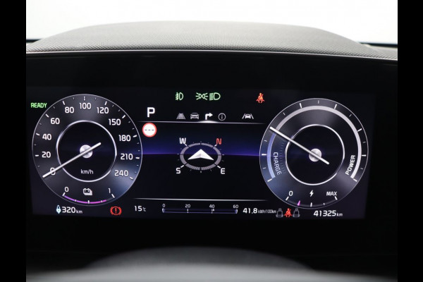 Kia Niro EV DynamicLine 64.8 kWh - SOH 98,3% - Stoel-/stuurverwarming - Navigatie - Cruise Control - Climate Control - Keyless Fabrieksgarantie tot 02-2030