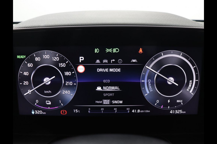 Kia Niro EV DynamicLine 64.8 kWh - SOH 98,3% - Stoel-/stuurverwarming - Navigatie - Cruise Control - Climate Control - Keyless Fabrieksgarantie tot 02-2030