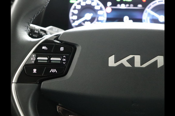 Kia Niro EV DynamicLine 64.8 kWh - SOH 98,3% - Stoel-/stuurverwarming - Navigatie - Cruise Control - Climate Control - Keyless Fabrieksgarantie tot 02-2030