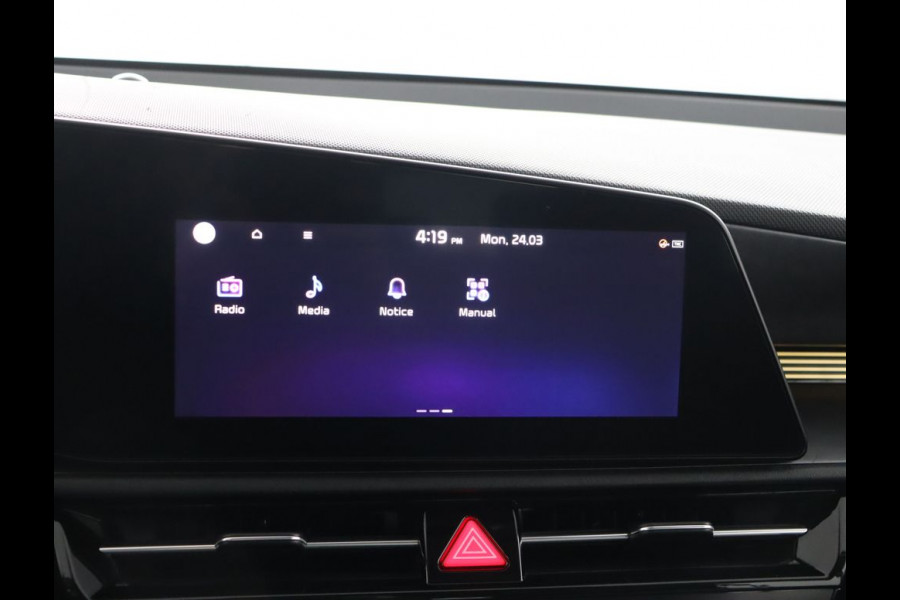 Kia Niro EV DynamicLine 64.8 kWh - SOH 98,3% - Stoel-/stuurverwarming - Navigatie - Cruise Control - Climate Control - Keyless Fabrieksgarantie tot 02-2030