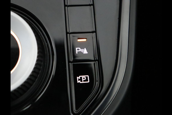 Kia Niro EV DynamicLine 64.8 kWh - SOH 98,3% - Stoel-/stuurverwarming - Navigatie - Cruise Control - Climate Control - Keyless Fabrieksgarantie tot 02-2030