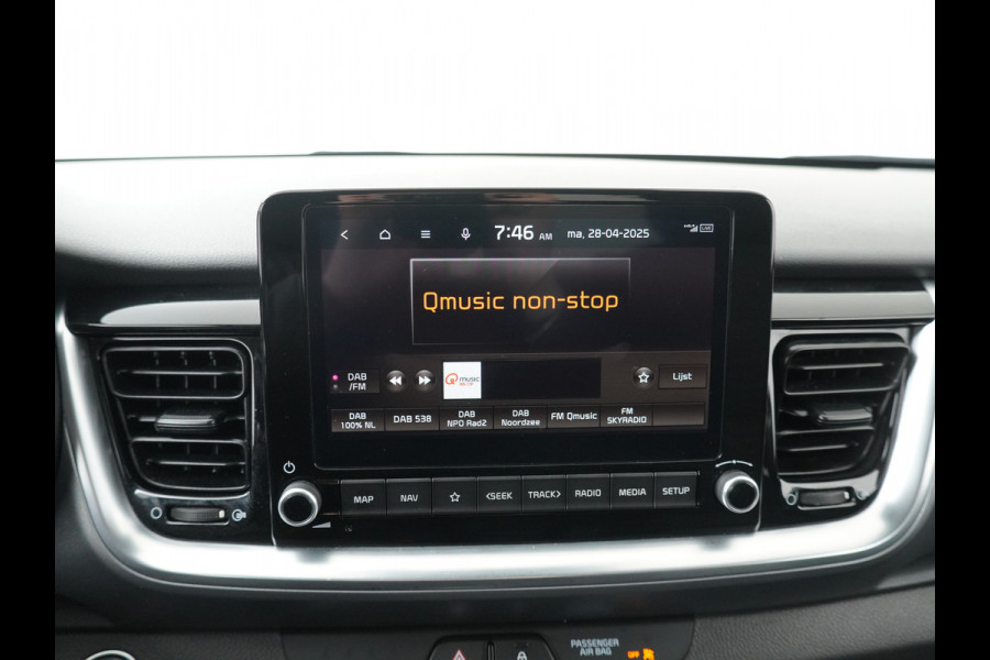 Kia Stonic 1.0 T-GDi MHEV DynamicPlusLine - Navigatie - Apple/Android Carplay - Cruise Control - Lichtmetalen Velgen - Fabrieksgarantie Tot 2031