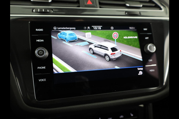 Volkswagen Tiguan Allspace 1.5 TSI R-Line Business 150PK DSG | Verlengde garantie | Navigatie | Matrix LED koplampen | Elektrische achterklep |