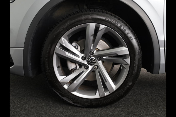 Volkswagen Tiguan Allspace 1.5 TSI R-Line Business 150PK DSG | Verlengde garantie | Navigatie | Matrix LED koplampen | Elektrische achterklep |