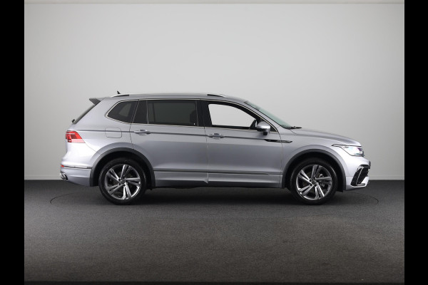 Volkswagen Tiguan Allspace 1.5 TSI R-Line Business 150PK DSG | Verlengde garantie | Navigatie | Matrix LED koplampen | Elektrische achterklep |