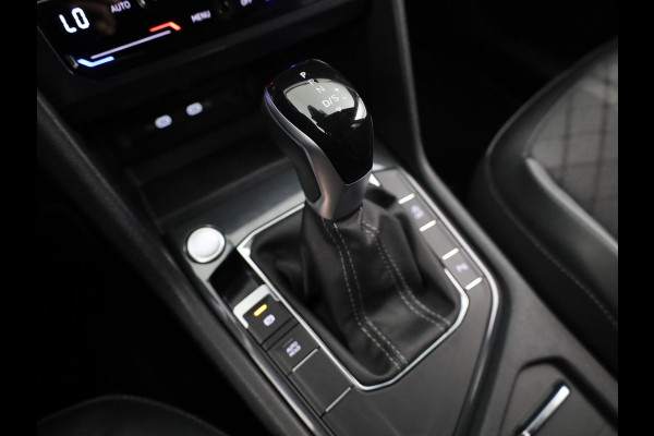 Volkswagen Tiguan Allspace 1.5 TSI R-Line Business 150PK DSG | Verlengde garantie | Navigatie | Matrix LED koplampen | Elektrische achterklep |