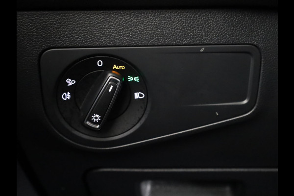 Volkswagen Tiguan Allspace 1.5 TSI R-Line Business 150PK DSG | Verlengde garantie | Navigatie | Matrix LED koplampen | Elektrische achterklep |