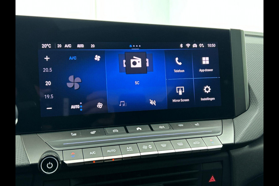 Opel Astra 1.2 Turbo Ultimate Climate control  Adaptive cruise control LED Panoramadak Voorstoelen verwarmd Stuurwiel verwarmd Achteruitrij camera 360* Sfeer verlichting Apple carplay/ Andriod auto
