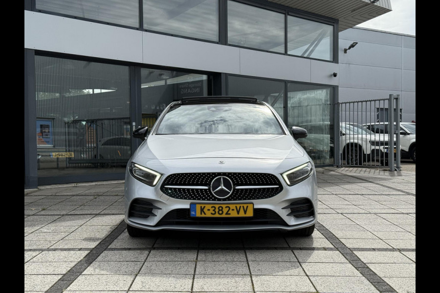 Mercedes-Benz A-Klasse 250e Aut. Sol. AMG Ultimate | Panorama | Burmester | Memory | Multi Beam | Sfeer Verlichting |
