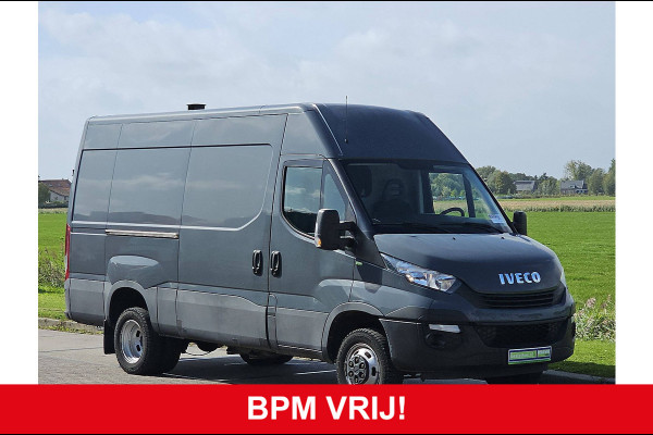 Iveco Daily 35C15V 3.0L L2H2, dubbellucht, airco,camera, trekhaak
