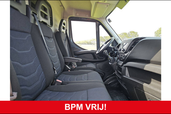 Iveco Daily 35C15V 3.0L L2H2, dubbellucht, airco,camera, trekhaak
