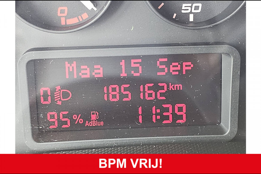 Iveco Daily 35C15V 3.0L L2H2, dubbellucht, airco,camera, trekhaak