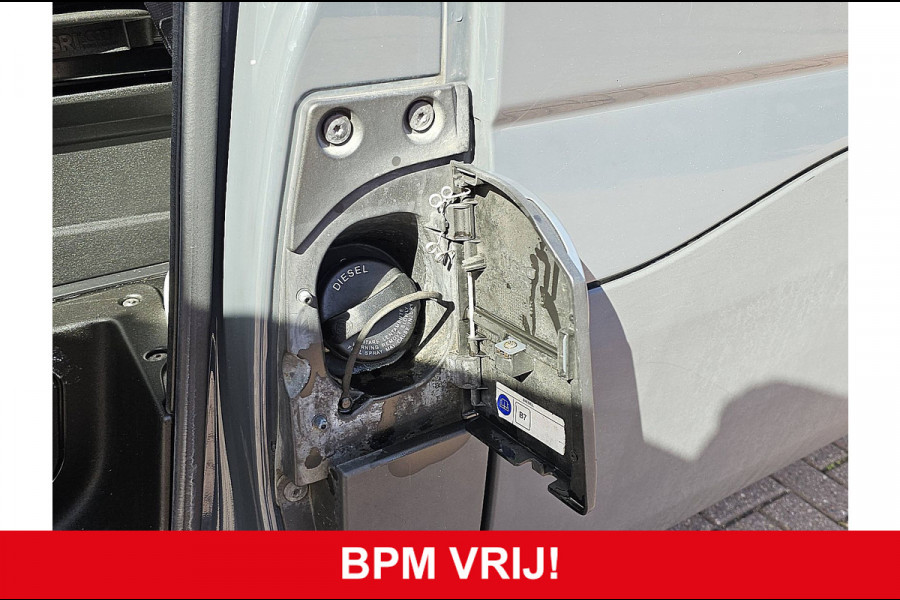 Iveco Daily 35C15V 3.0L L2H2, dubbellucht, airco,camera, trekhaak