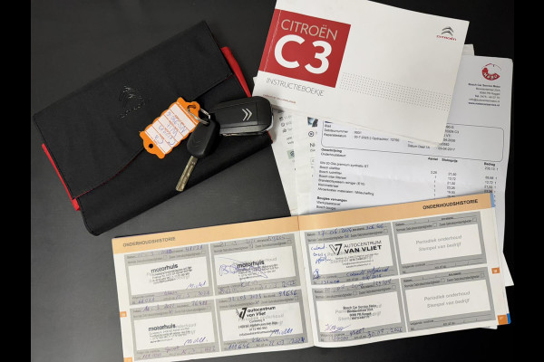 Citroën C3 1.2 PureTech Feel Cruise control Airco Navi Bleutooth Apple Carplay Android Auto Parkeersensoren achter
