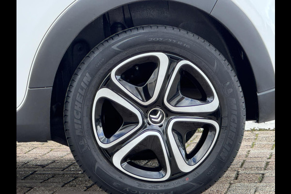 Citroën C3 1.2 PureTech Feel Cruise control Airco Navi Bleutooth Apple Carplay Android Auto Parkeersensoren achter