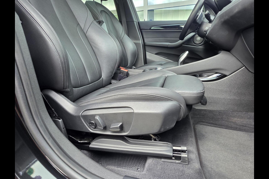 BMW X1 xDrive25i Highex. M-pakket|HUD|Trek.|Memory|PANO|H&K|