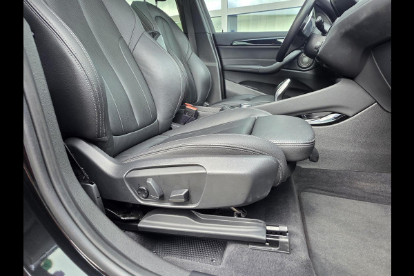 BMW X1 xDrive25i Highex. M-pakket|HUD|Trek.|Memory|PANO|H&K|