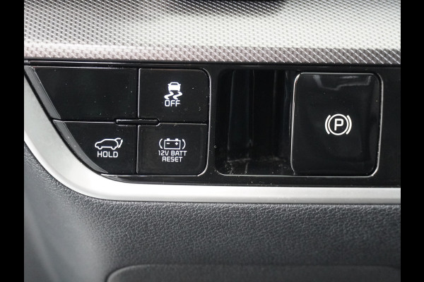 Kia Sportage 1.6 T-GDi Hybrid GT-Line Apple Carplay/Android Auto - Cruise Control - Dodehoekdetectie - Navigatie - Panoram Dak - Stuur/Stoel Verwarming Fabrieksgarantie tot 06-2031