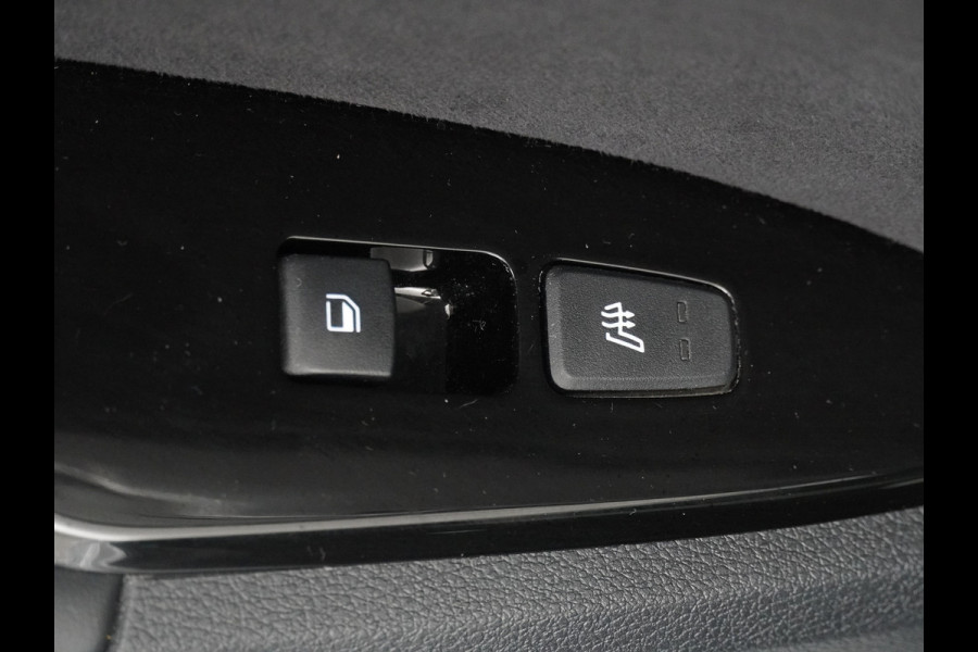 Kia Sportage 1.6 T-GDi Hybrid GT-Line Apple Carplay/Android Auto - Cruise Control - Dodehoekdetectie - Navigatie - Panoram Dak - Stuur/Stoel Verwarming Fabrieksgarantie tot 06-2031
