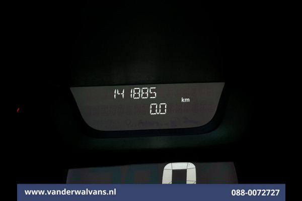 Renault Trafic 1.6 dCi L1H1 Euro6 Airco | Navigatie | Cruisecontrol | Trekhaak | Parkeersensoren Bijrijdersbank