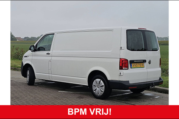 Volkswagen Transporter 2.0 TDI L2H1 28 Trekhaak Deuren Airco 3 Zits Euro6 90 PK