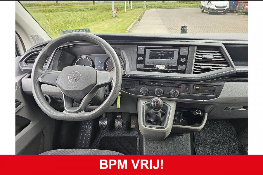 Volkswagen Transporter 2.0 TDI L2H1 28 Trekhaak Deuren Airco 3 Zits Euro6 90 PK
