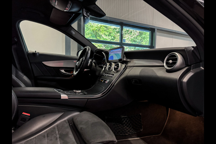 Mercedes-Benz C-Klasse C180 AMG |Virtual|360camera|NL NAP