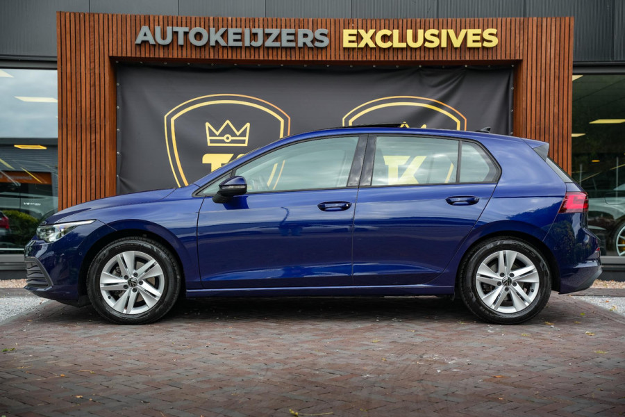 Volkswagen Golf 1.5 eTSI Style Panoramadak IQ Light Adapt. Cruise Keyless Stuurverw. 16''LM