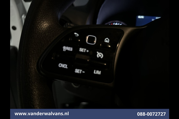 Mercedes-Benz Sprinter 316 CDI 164pk L3H2 Euro6 Airco | Camera | Apple Carplay | Cruiscontrol Android Auto, Chauffeursstoel, Stoelverwarming, 270gr. Achterdeuren, Bijrijdersbank