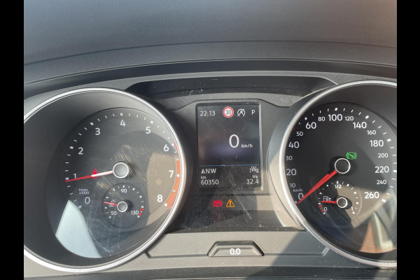 Volkswagen Tiguan 1.5 TSI 150pk DSG Life | COMPANY CAR |  Panoramadak | Navigatie | d.m.v. Apple Carplay / Android Auto | Parkeersensoren | Adaptive Cruise Control | Stoel- en stuurverwarming | Ledverlichting | Getinte ramen | Climate Control