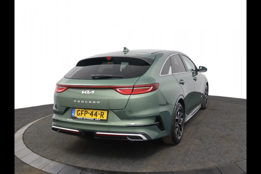 Kia ProCeed 1.5 T-GDi GT-Line Apple Carplay/Android Auto - Cruise Control - Dodehoekdetectie - Climate Control - Navigatie - Stuur/Stoel Verwarming - Fabrieksgarantie tot 07-2031