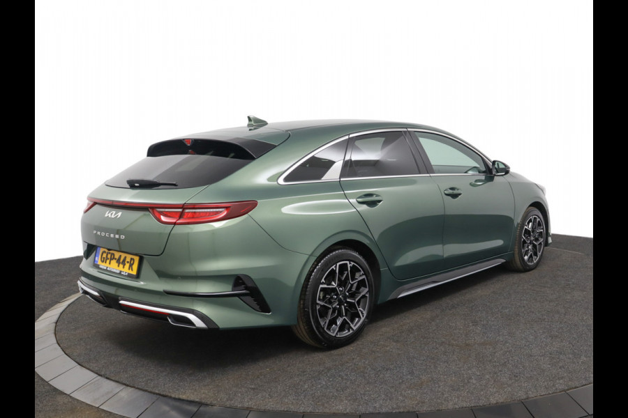 Kia ProCeed 1.5 T-GDi GT-Line Apple Carplay/Android Auto - Cruise Control - Dodehoekdetectie - Climate Control - Navigatie - Stuur/Stoel Verwarming - Fabrieksgarantie tot 07-2031