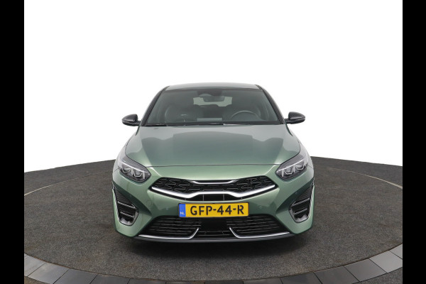 Kia ProCeed 1.5 T-GDi GT-Line Apple Carplay/Android Auto - Cruise Control - Dodehoekdetectie - Climate Control - Navigatie - Stuur/Stoel Verwarming - Fabrieksgarantie tot 07-2031