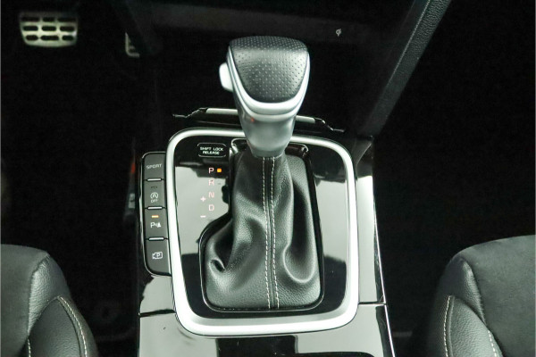 Kia ProCeed 1.5 T-GDi GT-Line Apple Carplay/Android Auto - Cruise Control - Dodehoekdetectie - Climate Control - Navigatie - Stuur/Stoel Verwarming - Fabrieksgarantie tot 07-2031