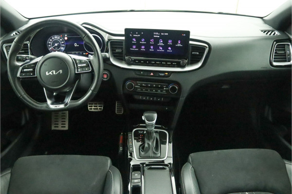 Kia ProCeed 1.5 T-GDi GT-Line Apple Carplay/Android Auto - Cruise Control - Dodehoekdetectie - Climate Control - Navigatie - Stuur/Stoel Verwarming - Fabrieksgarantie tot 07-2031