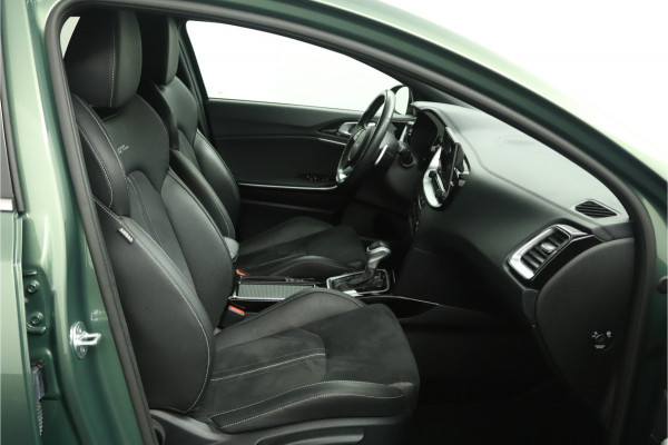 Kia ProCeed 1.5 T-GDi GT-Line Apple Carplay/Android Auto - Cruise Control - Dodehoekdetectie - Climate Control - Navigatie - Stuur/Stoel Verwarming - Fabrieksgarantie tot 07-2031