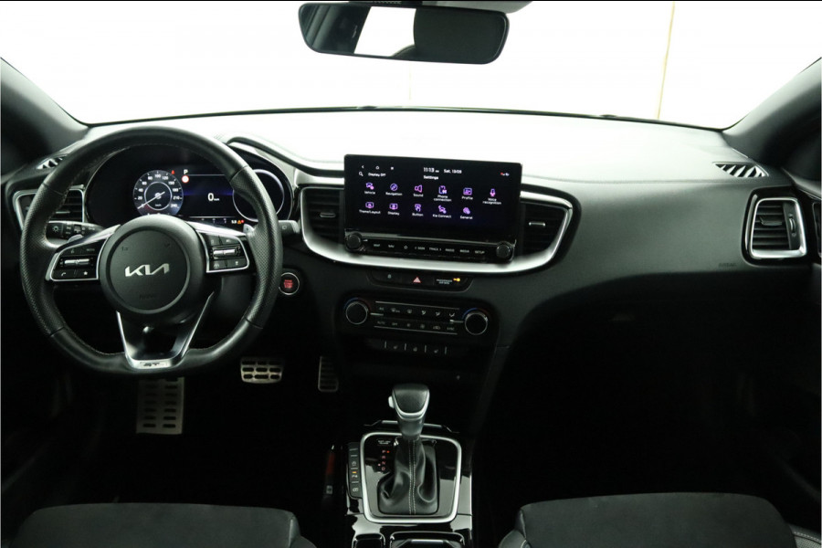 Kia ProCeed 1.5 T-GDi GT-Line Apple Carplay/Android Auto - Cruise Control - Dodehoekdetectie - Climate Control - Navigatie - Stuur/Stoel Verwarming - Fabrieksgarantie tot 07-2031