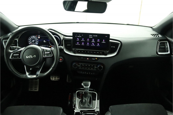 Kia ProCeed 1.5 T-GDi GT-Line Apple Carplay/Android Auto - Cruise Control - Dodehoekdetectie - Climate Control - Navigatie - Stuur/Stoel Verwarming - Fabrieksgarantie tot 07-2031