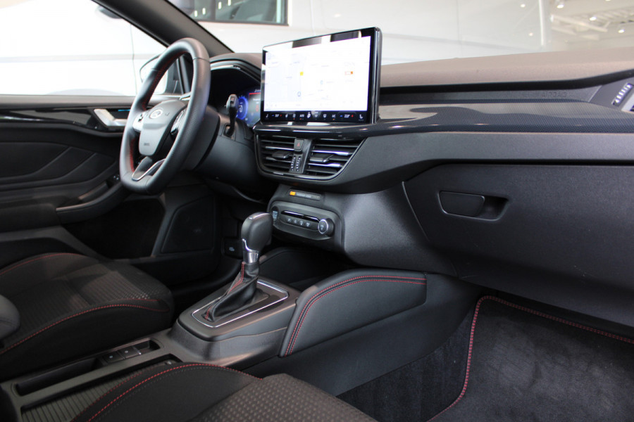 Ford FOCUS Wagon 1.0 EcoBoost Hybrid ST Line X | Trekhaak | Head-Up | BLIS | Camera | Navigatie
