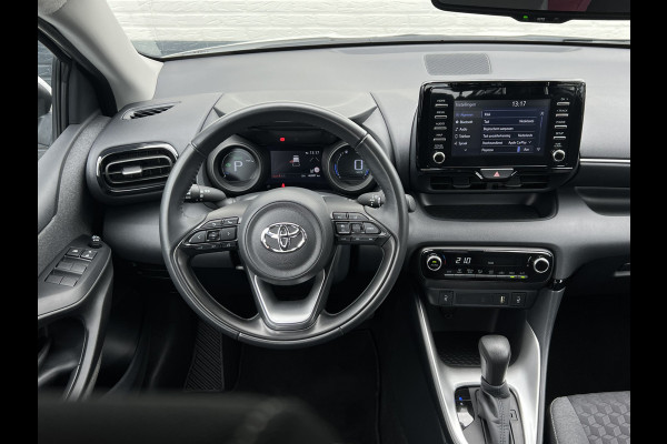 Toyota Yaris 1.5 Hybrid Team D | Navi | Carplay | Keyless | Camera