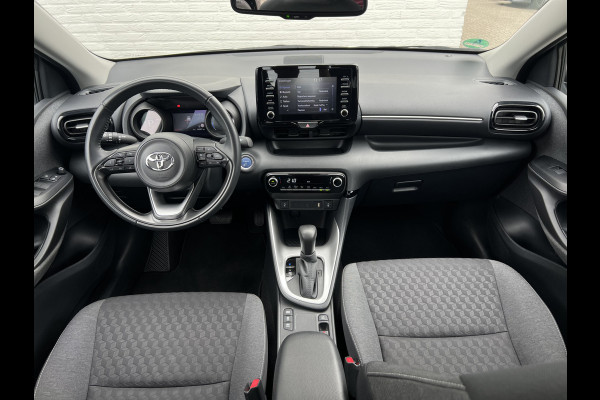 Toyota Yaris 1.5 Hybrid Team D | Navi | Carplay | Keyless | Camera