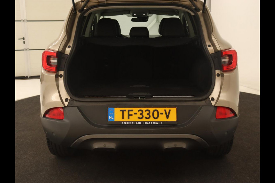 Renault Kadjar 1.2 TCe Bose | Stoelverwarming | Leder | Camera | Carplay | Navigatie | Keyless | Full LED | 19'' | BOSE Sound | Getint glas