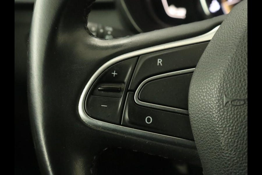 Renault Kadjar 1.2 TCe Bose | Stoelverwarming | Leder | Camera | Carplay | Navigatie | Keyless | Full LED | 19'' | BOSE Sound | Getint glas