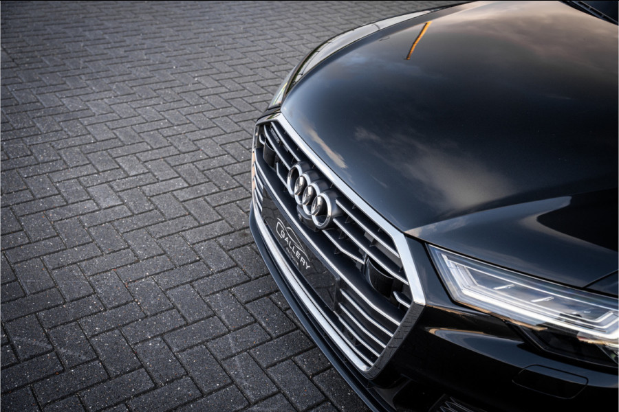 Audi A6 Avant 55 TFSI e quattro Competition - S Line | Panorama | Stoelkoeling & Massage | Elek. Trekhaak | Memory | 360 Camera