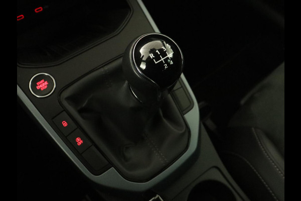 Seat Arona 1.0 TSI Style Business Intense Plus | Carplay | Camera | Adaptive cruise | Climate control | Stoelverwarming | Navigatie | Full LED | Virtual Cockpit | Getint glas