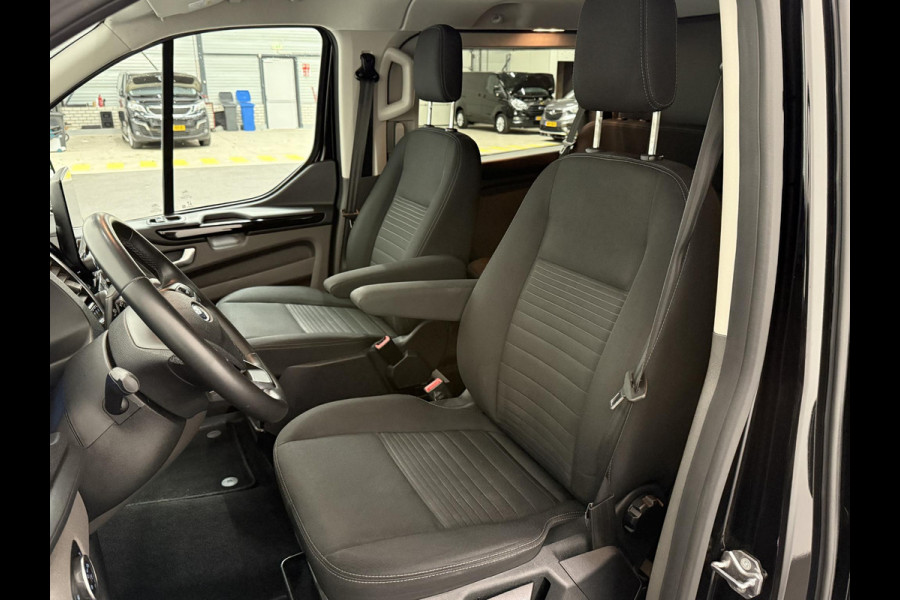 Ford Transit Custom 300 2.0 TDCI L2H1 Limited Dubbele cabine Navi Airco 2 Schuifdeuren Trekhaak PDC Camera Carplay DAB