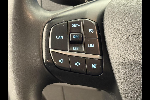 Ford Transit Custom 300 2.0 TDCI L2H1 Limited Dubbele cabine Navi Airco 2 Schuifdeuren Trekhaak PDC Camera Carplay DAB