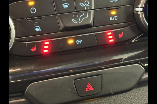 Ford Transit Custom 300 2.0 TDCI L2H1 Limited Dubbele cabine Navi Airco 2 Schuifdeuren Trekhaak PDC Camera Carplay DAB