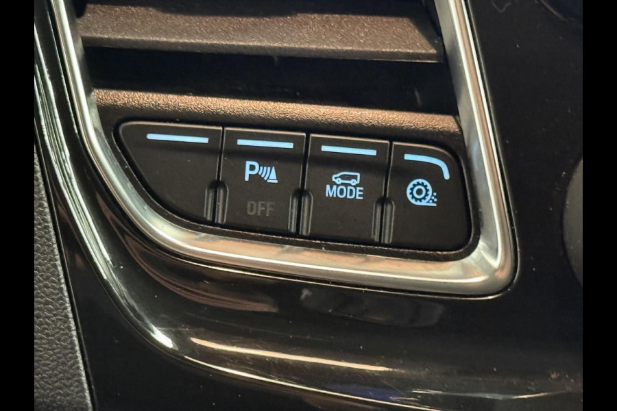 Ford Transit Custom 300 2.0 TDCI L2H1 Limited Dubbele cabine Navi Airco 2 Schuifdeuren Trekhaak PDC Camera Carplay DAB