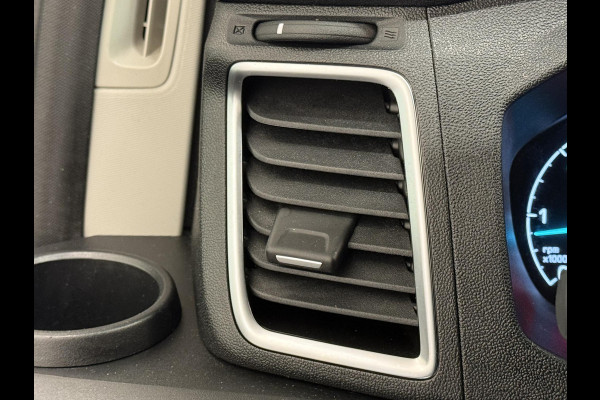 Ford Transit Custom 300 2.0 TDCI L2H1 Limited Dubbele cabine Navi Airco 2 Schuifdeuren Trekhaak PDC Camera Carplay DAB